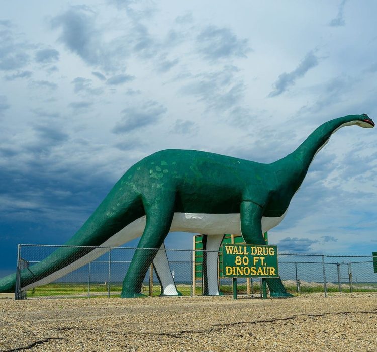 Wall Drug 80ft dinosaur sculpture in Wall, SD Wall Drug 80ft dinosaur sculpture in Wall, SD